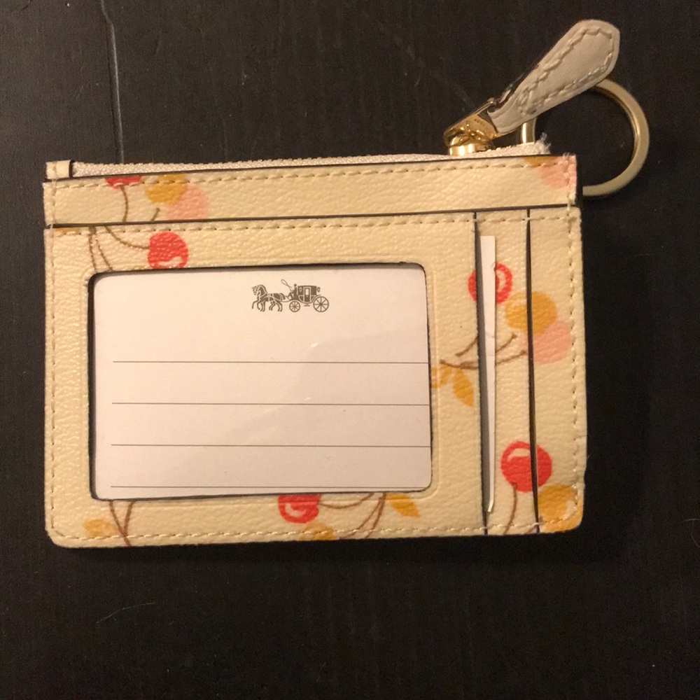Coach ID Wallet - Picture 2 of 2
